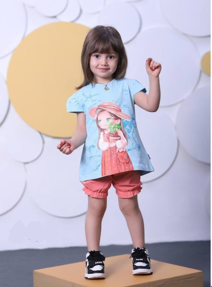 تیشرت و شلوارک طرح دختر